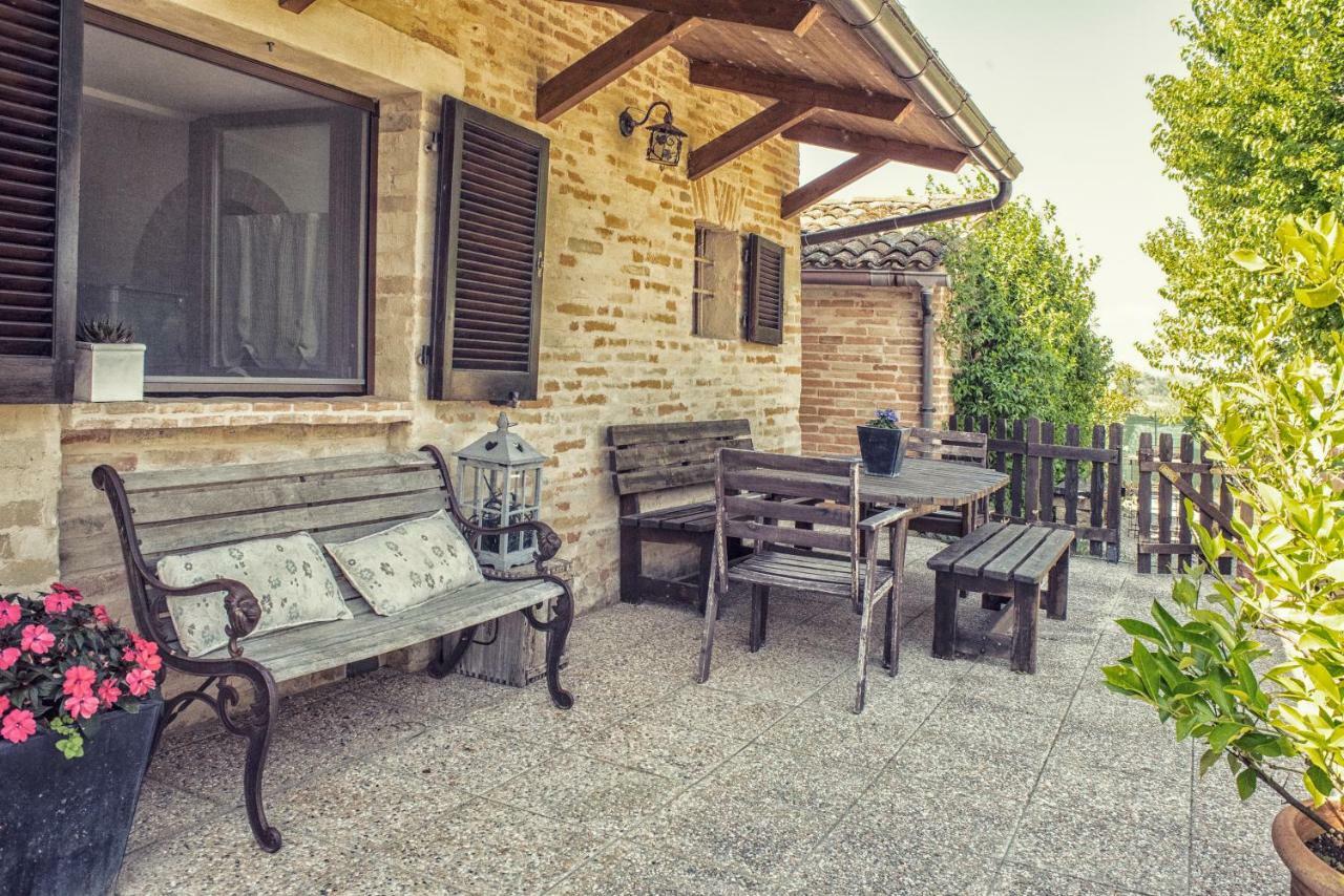 La Vigna Countrybnb Montottone 外观 照片